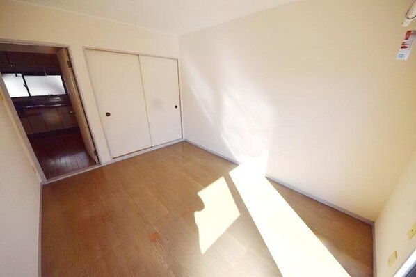 ジュネス陽光台の物件内観写真